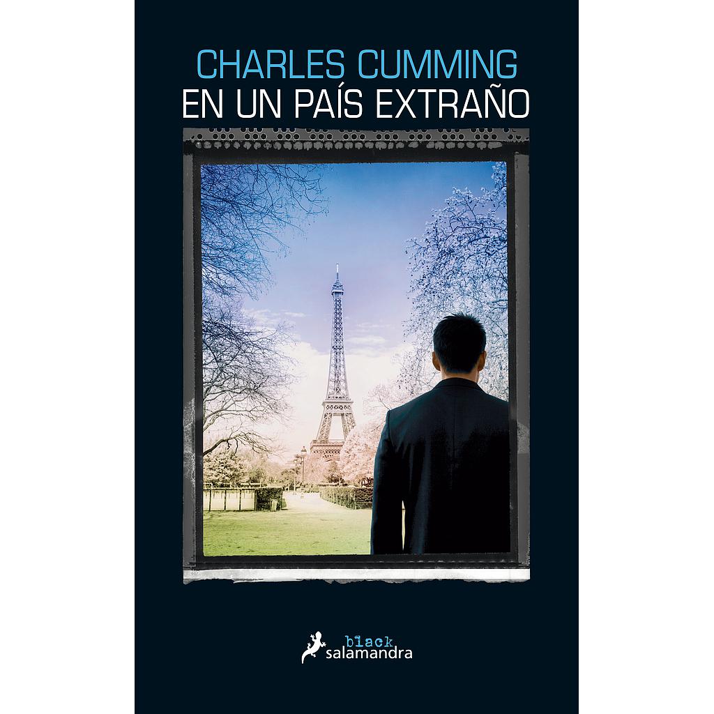 En un país extraño (Serie Thomas Kell 1)