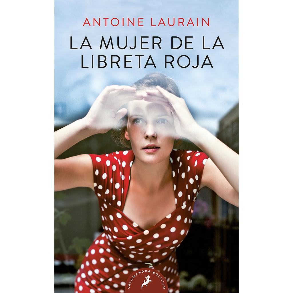 La mujer de la libreta roja